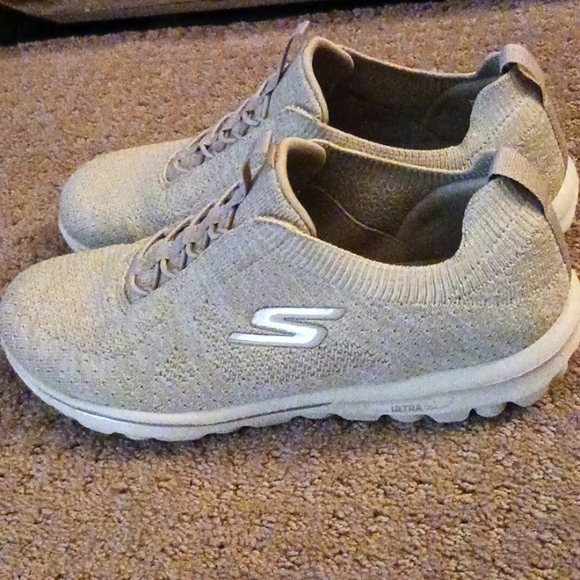 Skechers GO WALK Radiant Moon Sneakers 7.5 - Picture 2 of 6